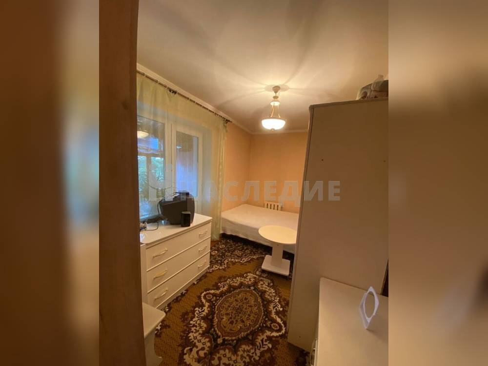 2-комнатная квартира, 42 м2 5/5 этаж, ул. Калинина - фото 4