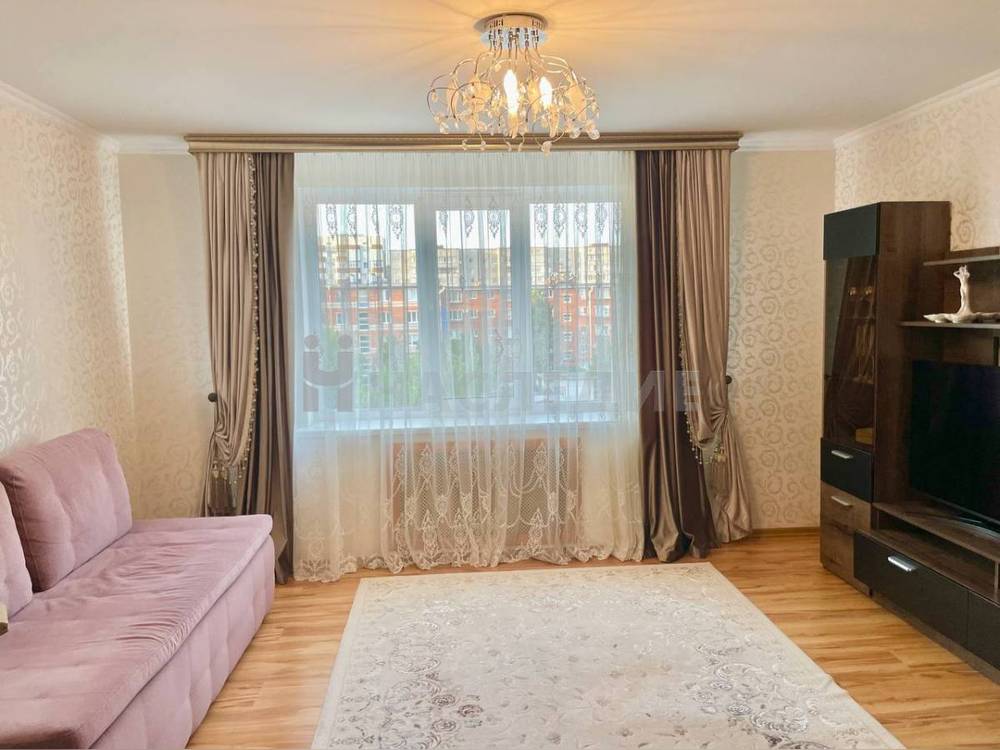 2-комнатная квартира, 52 м2 4/5 этаж, ул. Пионерская - фото 1