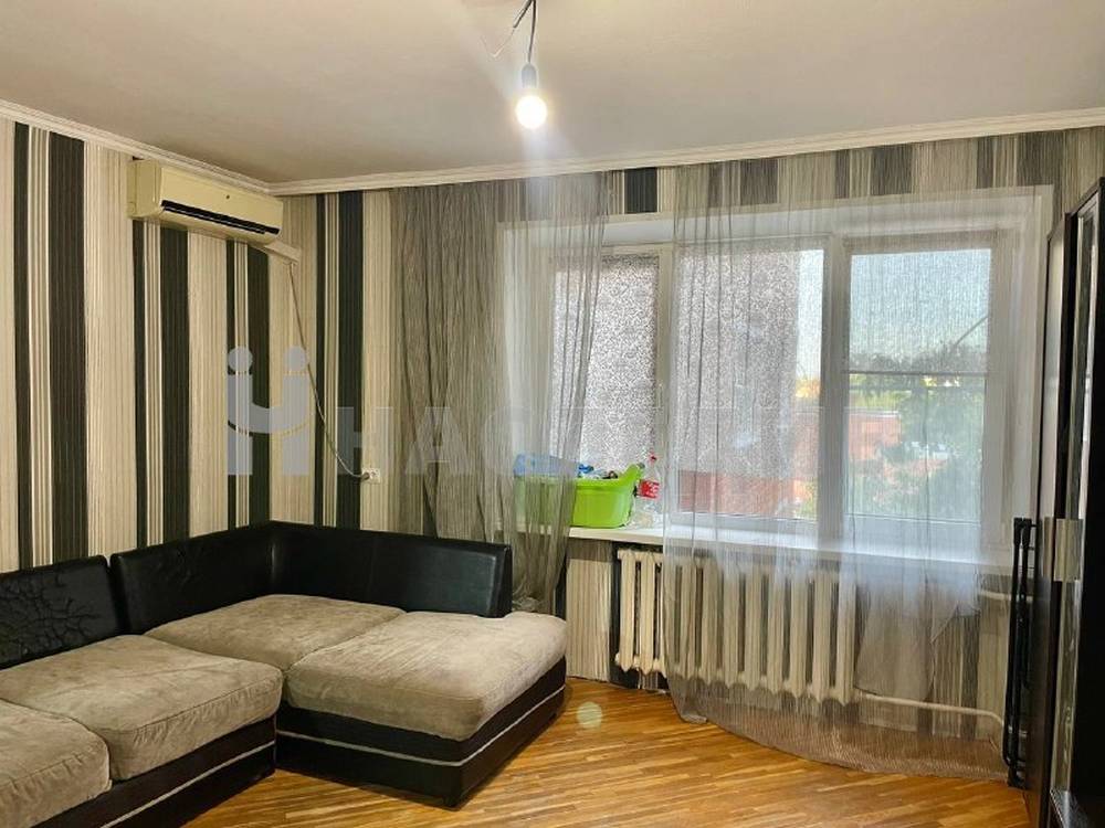 3-комнатная квартира, 70.7 м2 3/9 этаж, ул. Димитрова - фото 1